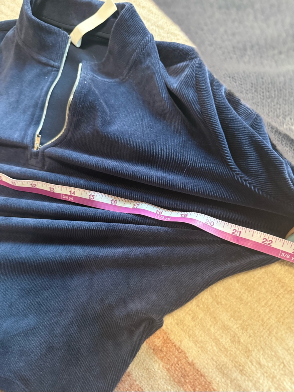 Alo Yoga Corduroy Top - Picture 9 of 11